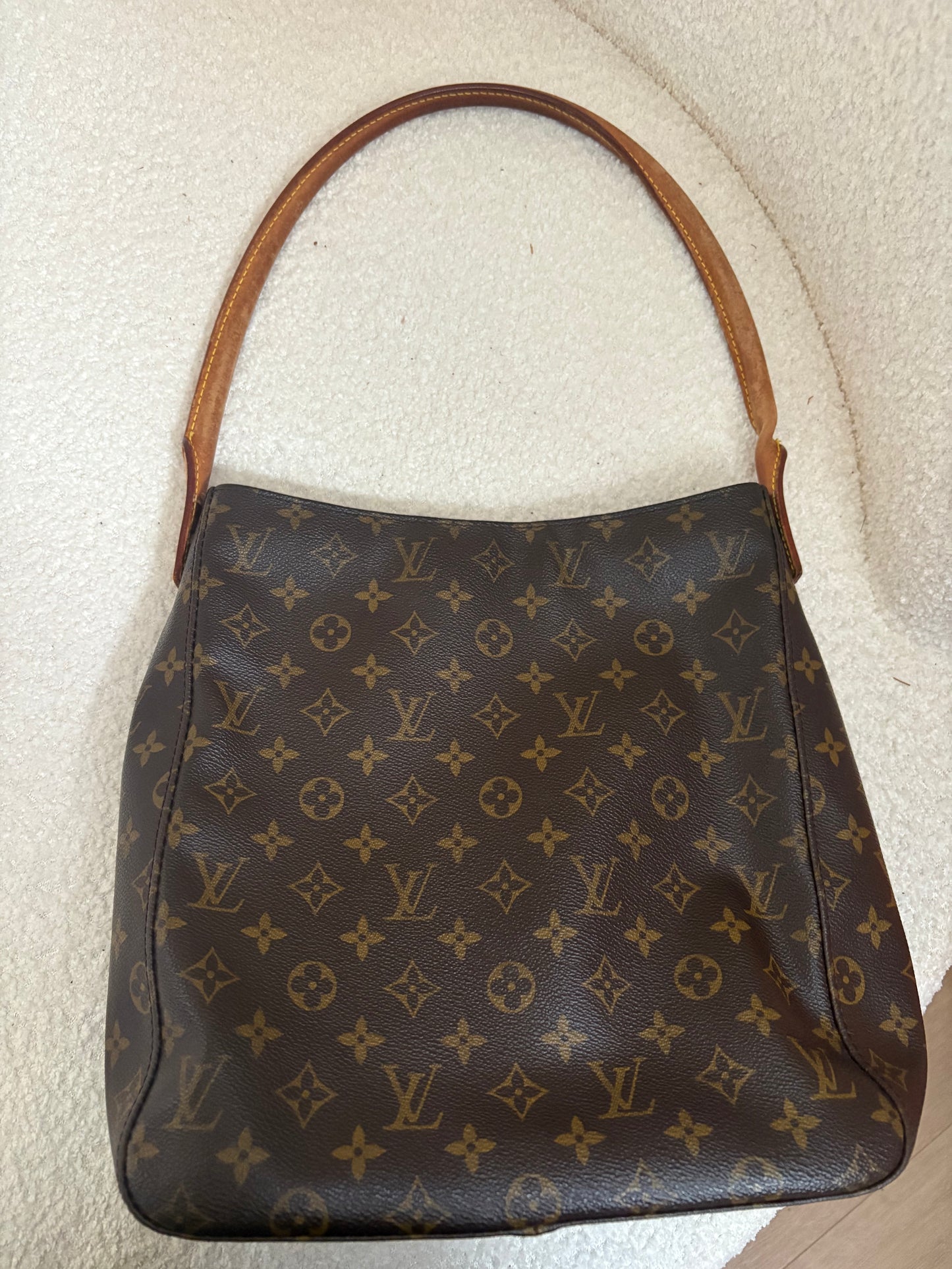 Louis Vuitton Looping bag GM