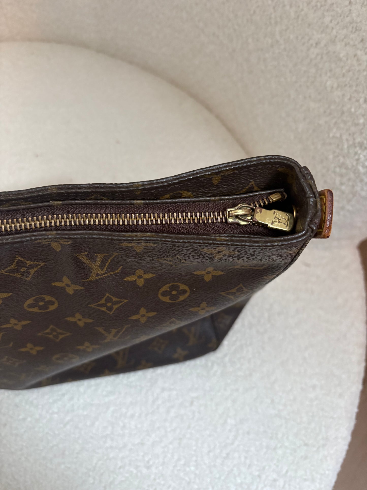 Louis Vuitton Looping bag GM