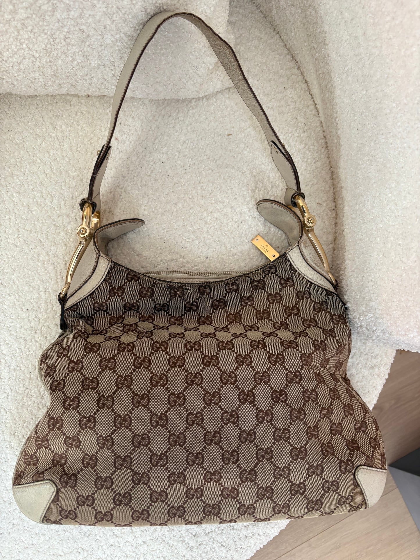 Gucci Abbey D-Ring Hobo