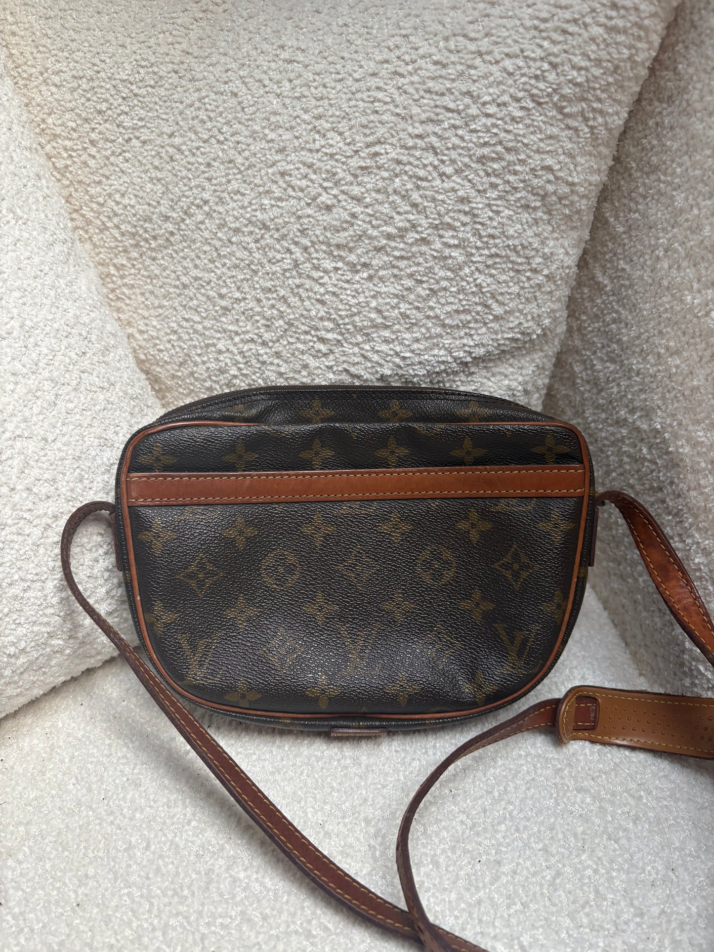 Louis Vuitton Jeune Fille