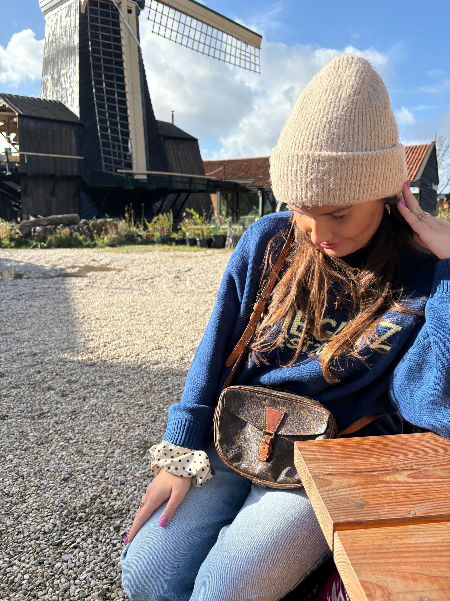 Louis Vuitton Jeune Fille